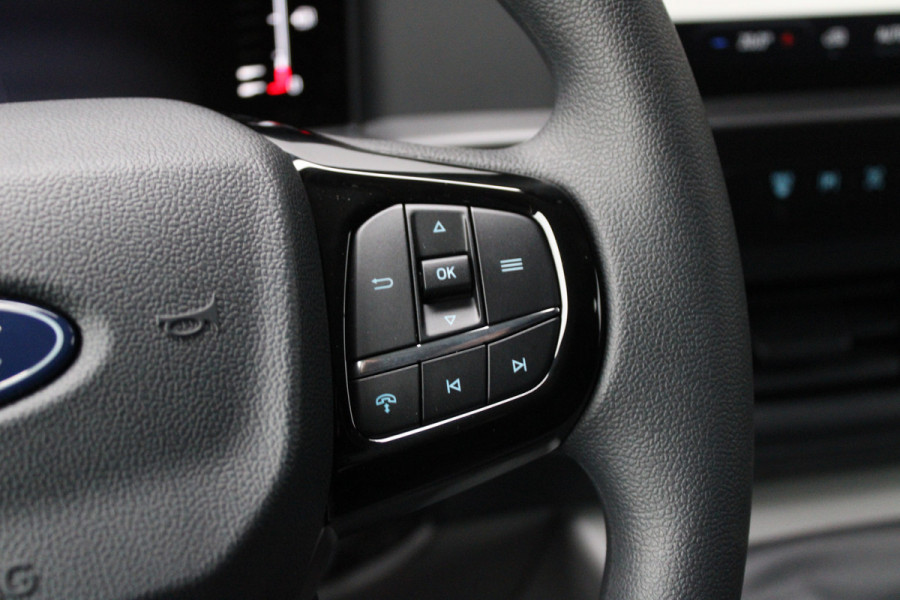 Ford Transit Custom 320 2.0 TDCI L2H1 Trend 136pk - Carplay - Android - Camera - LED koplampen - Airbag bijrijder - 70l tank - Rijklaar