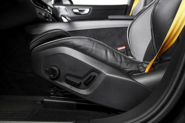 Volvo XC60 2.0 T8 Plug-in-hybrid AWD Polestar Engineered - Facelift MY26 | S/K-Panodak | Dig.Cockpit | Adapt.Cruise | Harman/Kardon | Stoel+-Stuurverw. | Elek. stoelen | 360 Camera | NAV + App.Connect + NAV | ECC | LM 21" | 9211