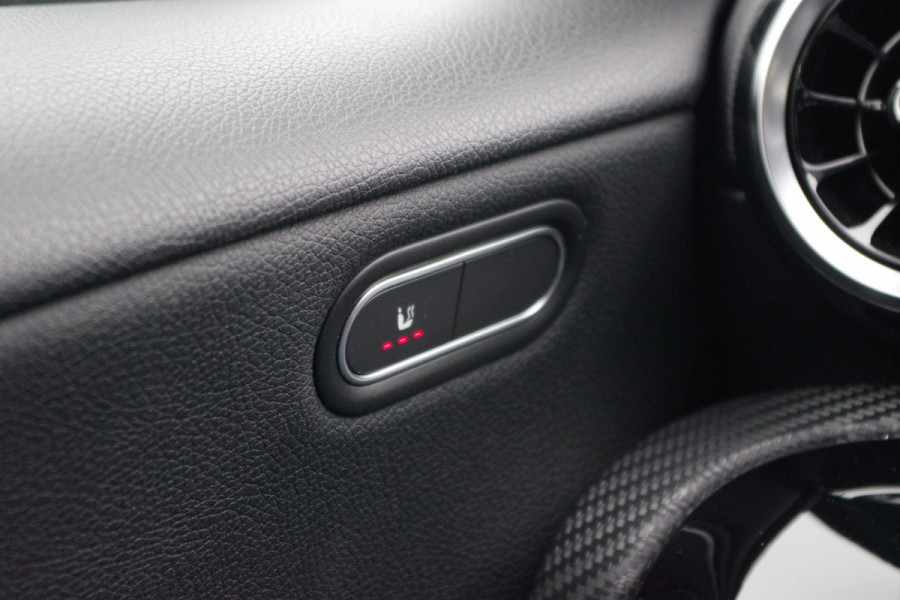 Mercedes-Benz A-Klasse 200 164 PK Automaat Business Solution, Groot-Navigatie, Stoelverwarming