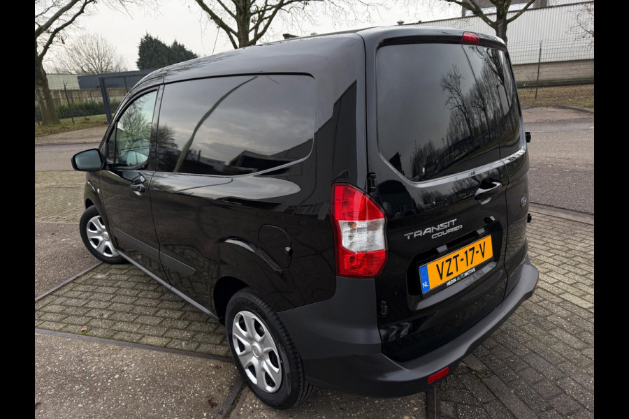 Ford Transit Courier 1.0 Trend EcoBoost 2023 S&S NAVI CAMERA NAP LUX
