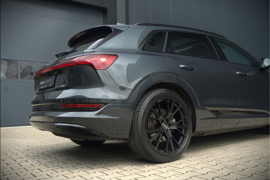 Audi e-tron 50 quattro Business edition Plus 71 kWh | Black Edition | Panoramadak | Memory Seats | Luchtvering | Adaptive Cruise Control | Keyless | Matrix LED | Leder | Stoelverwarming | NAP |