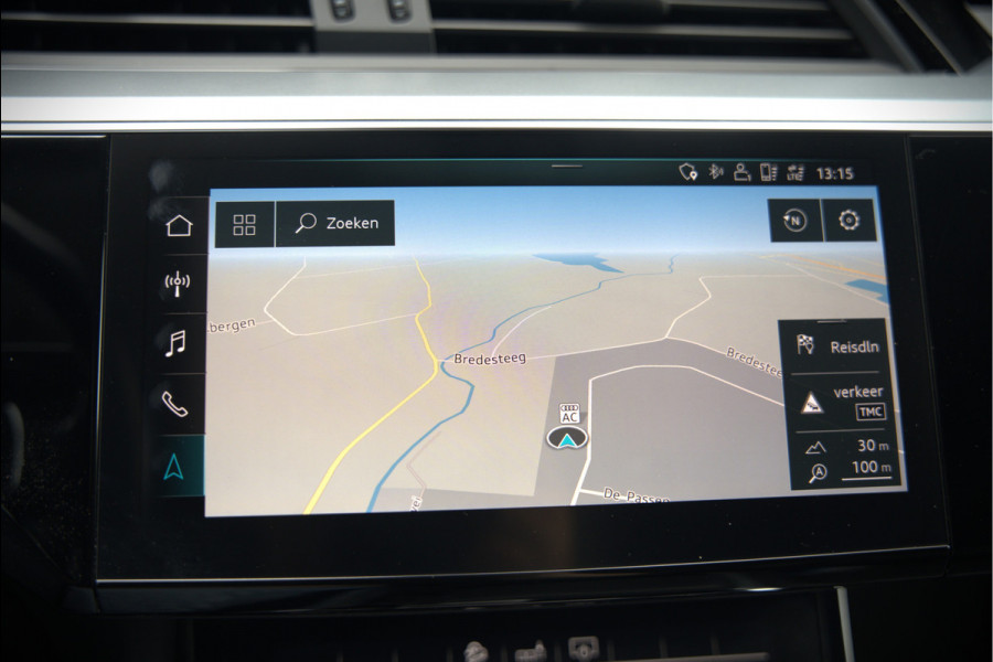 Audi e-tron 50 quattro Business edition Plus 71 kWh | Black Edition | Panoramadak | Memory Seats | Luchtvering | Adaptive Cruise Control | Keyless | Matrix LED | Leder | Stoelverwarming | NAP |