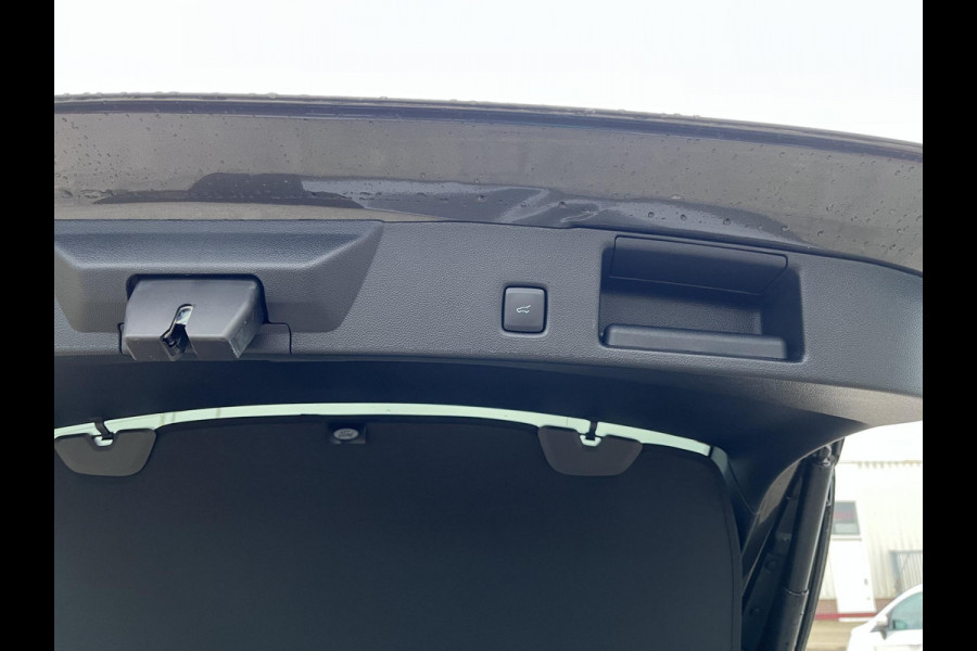 Ford Kuga 2.5 PHEV Sound Edition 243pk | Ford Voorraad | Panorama Dak | 20 inch Lichtmetaal | Winterpack | Matrix LED | Driver Assistance Pack