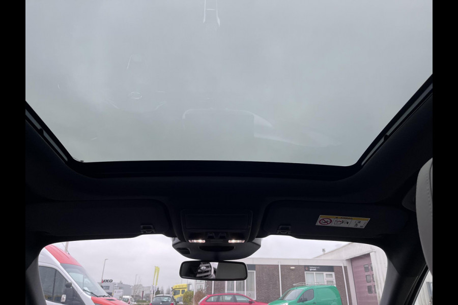 Ford Kuga 2.5 PHEV Sound Edition 243pk | Ford Voorraad | Panorama Dak | 20 inch Lichtmetaal | Winterpack | Matrix LED | Driver Assistance Pack