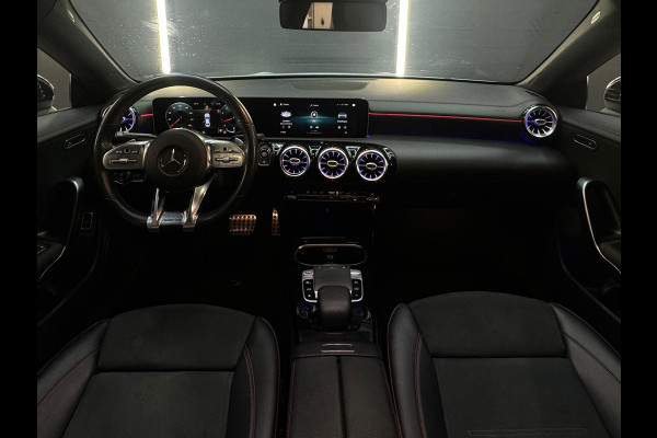 Mercedes-Benz CLA-Klasse 220 AMG Pano|Sfeer|Camera|Nightpakket