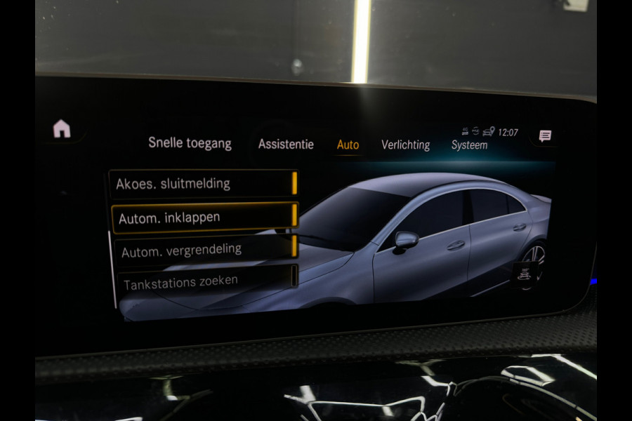 Mercedes-Benz CLA-Klasse 220 AMG Pano|Sfeer|Camera|Nightpakket