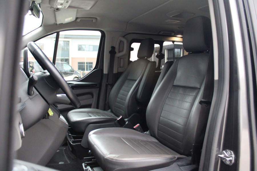 Ford Tourneo Custom 320 2.0 TDCI L2H1 185pk - 2x Schuif - Xenon - Trekhaak - Standkachel - Leder - Camera - Carplay - Blindspot - Rijklaar