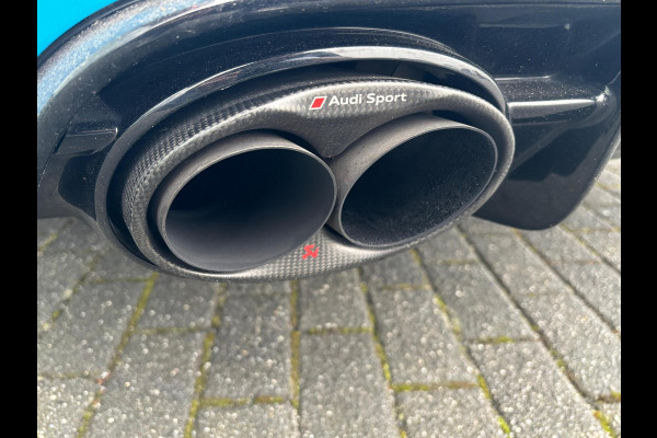 Audi RS6 *PERFORMANCE*CERAMIC*SOFCL*B&O*HUD*AKRA*KW*CONCAVE