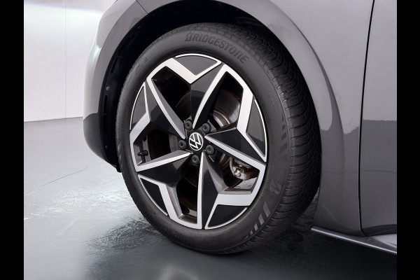 Volkswagen ID.3 First Plus 58kWh Navi-Pro Adap.Cruise Camera 19" Ecc Apple Carplay Android Auto SOH 86% Stoel+Stuurverwarming Lmv Matrix led Privacy Glas Keyless Rijstrooksensor Origineel Nederlandse Auto