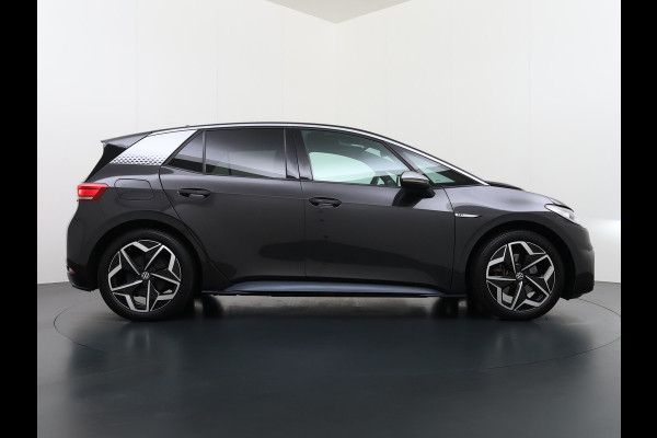Volkswagen ID.3 First Plus 58kWh Navi-Pro Adap.Cruise Camera 19" Ecc Apple Carplay Android Auto SOH 86% Stoel+Stuurverwarming Lmv Matrix led Privacy Glas Keyless Rijstrooksensor Origineel Nederlandse Auto