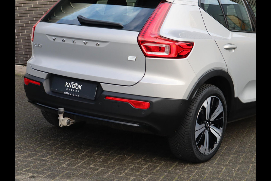 Volvo XC40 Recharge Twin Ultimate 78 kWh / Panoramadak / Stoelverwarming / Parkeersensoren voor+achter / Apple Carplay/Android Auto / 19 Inch / LED / Harman Kardon