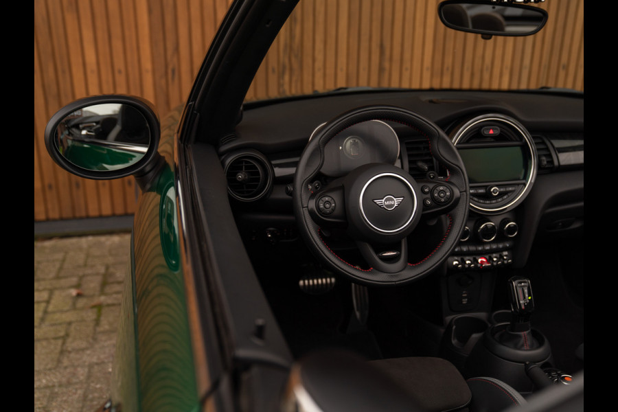 MINI Cabrio 2.0 John Cooper Works Chili | Harman/Kardon | Camera | Stoelverwarming