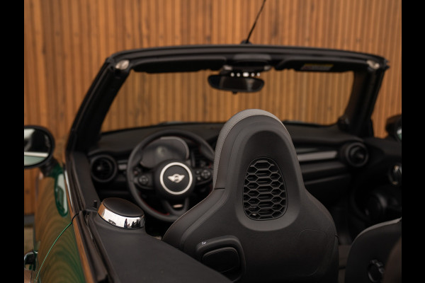MINI Cabrio 2.0 John Cooper Works Chili | Harman/Kardon | Camera | Stoelverwarming