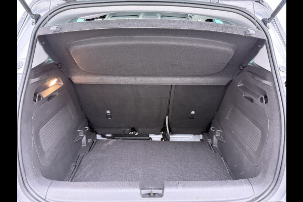 Opel Crossland T111pk GS Line 360°Camera Navi Apple Carplay Android Ecc AGR-Comfort Stoel Cruise Control Lane Assist DAB Led Lmv 17" Regen-Lichtsensor Two-tone Zeer complete Opel Crossland!