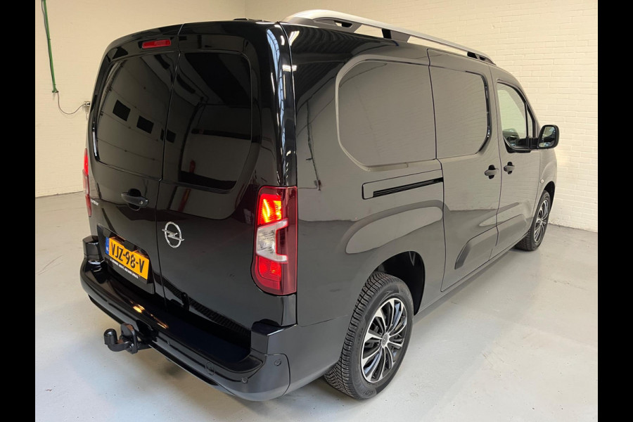 Opel Combo Benzine 1.2 Turbo L2H1 Edition 3Persoons, Airco, CruiseControl, Navigatie, Trekhaak, RIJKLAARPRIJS!