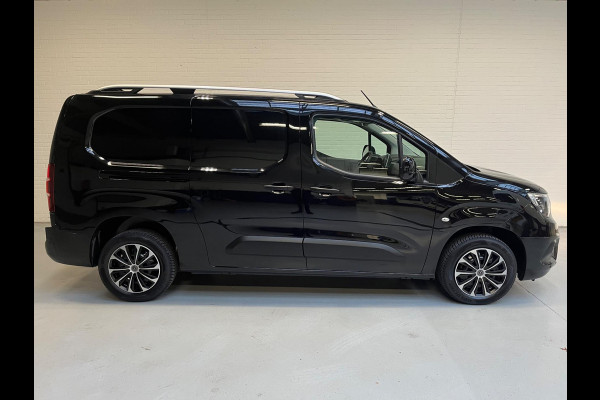 Opel Combo Benzine 1.2 Turbo L2H1 Edition 3Persoons, Airco, CruiseControl, Navigatie, Trekhaak, RIJKLAARPRIJS!