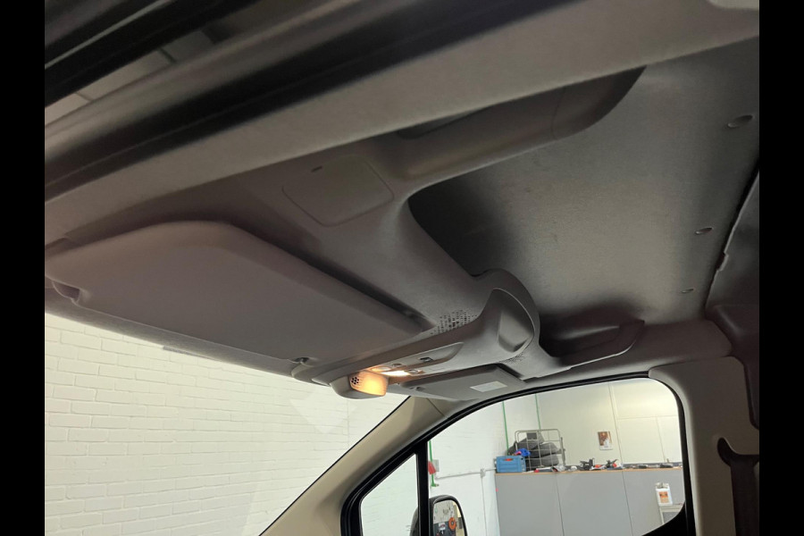 Opel Combo Benzine 1.2 Turbo L2H1 Edition 3Persoons, Airco, CruiseControl, Navigatie, Trekhaak, RIJKLAARPRIJS!