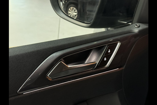 Volkswagen Taigo 1.0 TSI Style Garantie Carplay Camera IQ. Light Adoptieve Cruise Keyless Navi Clima Led Dab PDC Rijklaar