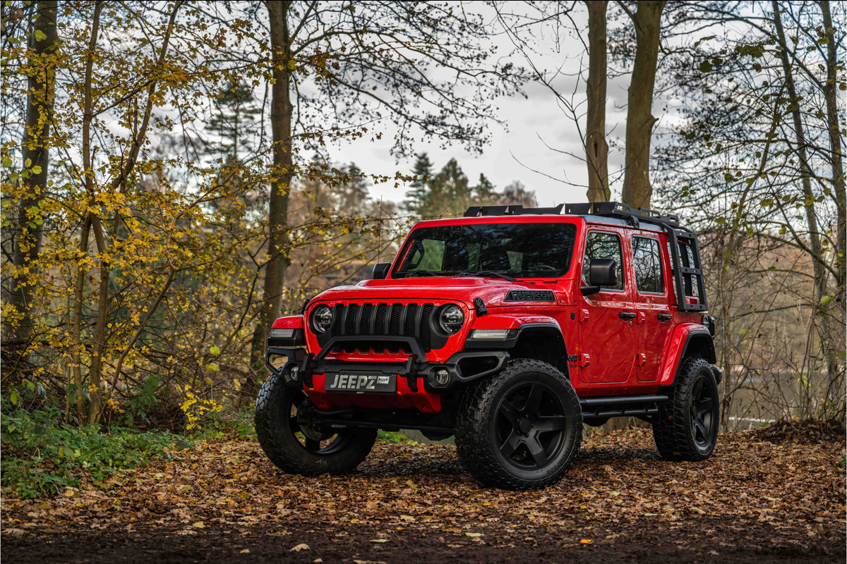 Jeep Wrangler Unlimited 2.0T - Method velgen 20" - Liftkit - Dakrek - stalen V&A bumper