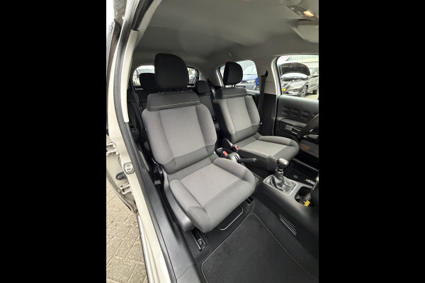Citroën C3 110pk Max (Camera - Keyless Entry - Automatische Airco - LED - Navigatie - Apple Carplay)