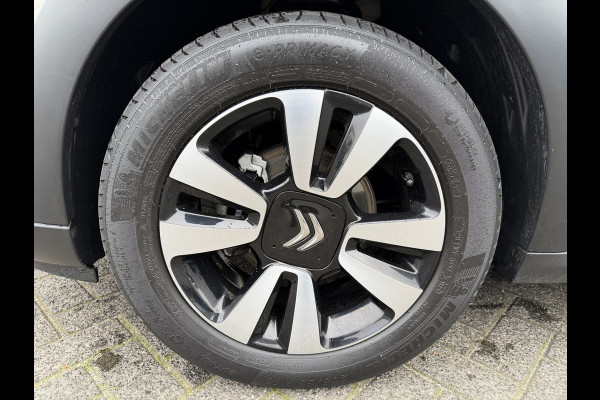 Citroën C3 110pk Max (Camera - Keyless Entry - Automatische Airco - LED - Navigatie - Apple Carplay)