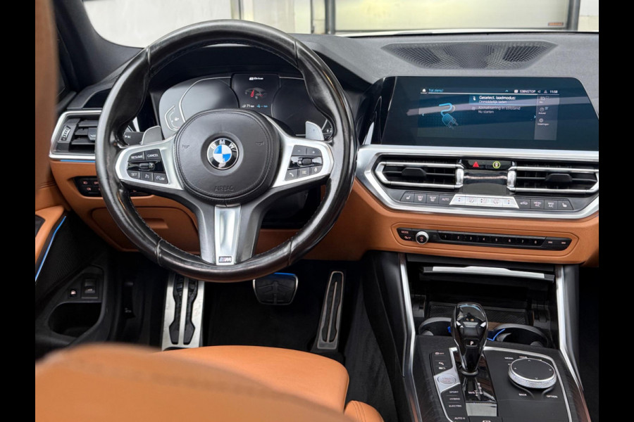 BMW 3 Serie Touring 330e Automaat M- Sport pakket, panoramadak, electr. trekhaak, camera, conqac leder sportinterieur