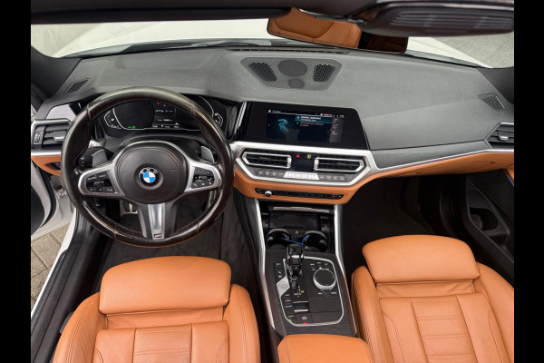 BMW 3 Serie Touring 330e Automaat M- Sport pakket, panoramadak, electr. trekhaak, camera, conqac leder sportinterieur