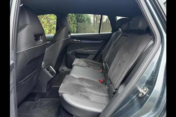 Škoda ENYAQ iV SPORTLINE 91,4% SOH SFEERVERLICHTING TREKHAAK ADAPTIVE CRUISE NAP