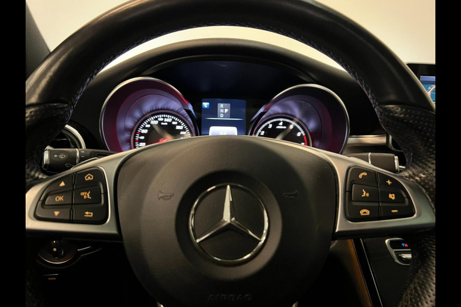 Mercedes-Benz C-Klasse Estate 180 / AMG / Pano / NL-auto / Trekhaak