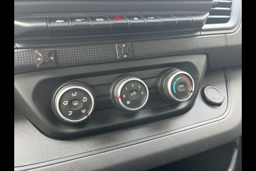 Renault Trafic 2.0 dCi E6 150pk Automaat L2 Comfort BPM Vrij! Lease €415p/m, PDC, Led, Airco, Trekhaak, Cruise controle, Onderhoudshistorie aanwezig