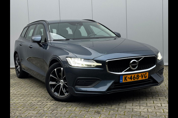 Volvo V60 2.0 B3 MOMENTUM ADVANTAGE CAMERA NAP CARPLAY CRUISE NAVIGATIE