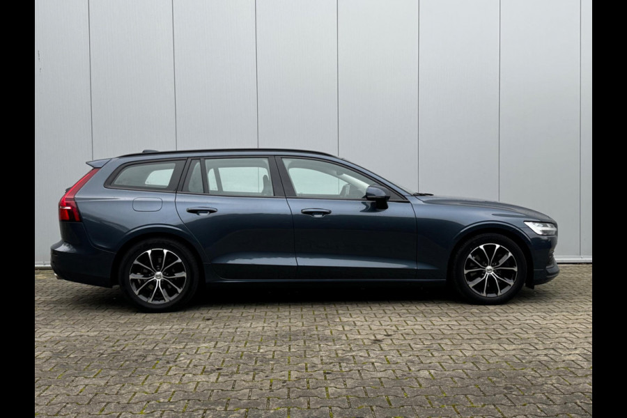 Volvo V60 2.0 B3 MOMENTUM ADVANTAGE CAMERA NAP CARPLAY CRUISE NAVIGATIE