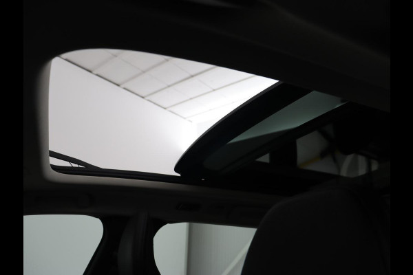 Volvo V90 2.0 T6 AWD Inscription Plug In | Panoramadak | Leder | Stoel & stuurverwarming | Trekhaak | Camera | Head-Up | Adaptive cruise | Achterbankverwarming | PHEV | Plug In