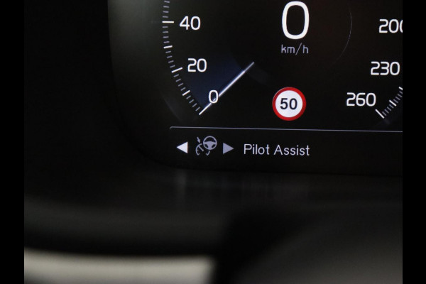 Volvo V90 2.0 T6 AWD Inscription Plug In | Panoramadak | Leder | Stoel & stuurverwarming | Trekhaak | Camera | Head-Up | Adaptive cruise | Achterbankverwarming | PHEV | Plug In