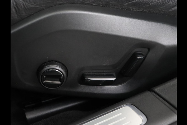 Volvo V90 2.0 T6 AWD Inscription Plug In | Panoramadak | Leder | Stoel & stuurverwarming | Trekhaak | Camera | Head-Up | Adaptive cruise | Achterbankverwarming | PHEV | Plug In