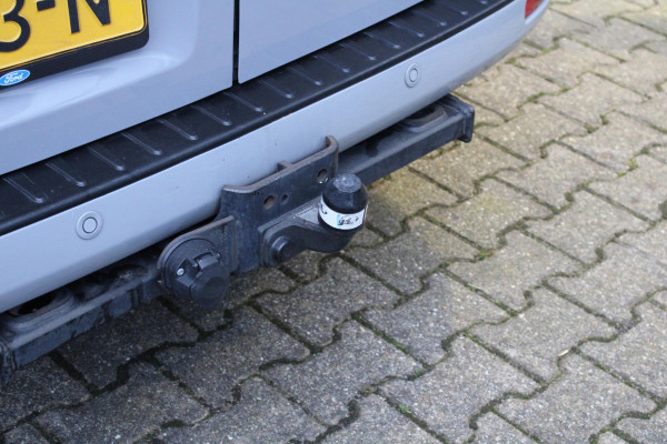 Ford Transit Custom 300 2.0 TDCI L2H1 Limited DC | Trekhaak | Stoelverwarming | Cruise Control | Camera | Allesdragers |