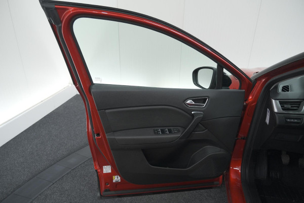 Renault Captur Mild Hybrid 140 EDC Intens | Navigatie | Camera | Cruise Control | Climate Control