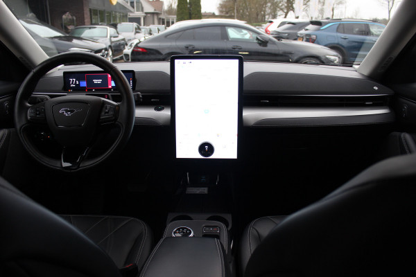 Ford Mustang Mach-E RWD 75 kWh / Trekhaak / 360Camera / Leder / 18'' / Keyless / DAB / B&O / Stoelverwarming / ACC