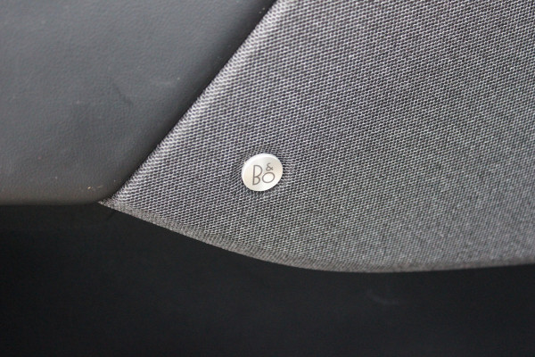 Ford Mustang Mach-E RWD 75 kWh / Trekhaak / 360Camera / Leder / 18'' / Keyless / DAB / B&O / Stoelverwarming / ACC