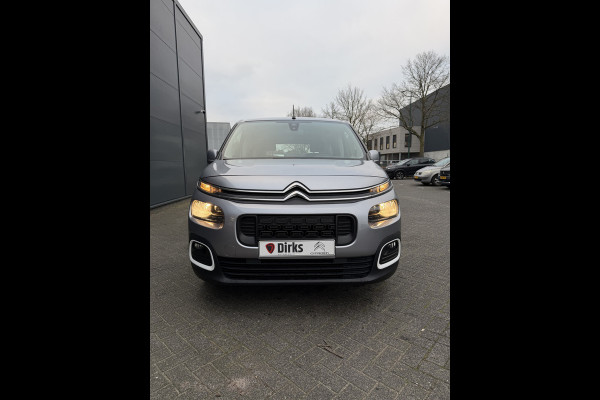 Citroën Berlingo 110pk Feel (Airco - Navigatie via APP - Parkeersensoren - Cruise Controle - 2x schuifdeuren)