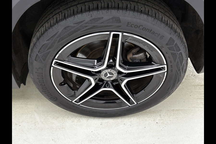 Mercedes-Benz GLA 250 e Business Solution AMG Limited AMG Line | Night Pakket | Panorama Schuif-Kanteldak | Ledkoplampen | Sfeerverlichting | Memory voorstoelen. Inclusief 24 maanden MB Certified garantie voor Europa.