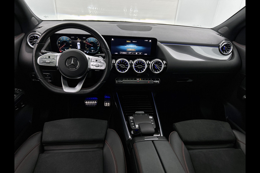 Mercedes-Benz GLA 250 e Business Solution AMG Limited AMG Line | Night Pakket | Panorama Schuif-Kanteldak | Ledkoplampen | Sfeerverlichting | Memory voorstoelen. Inclusief 24 maanden MB Certified garantie voor Europa.
