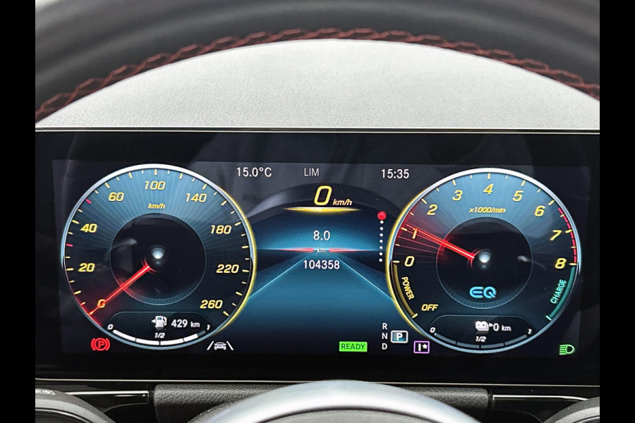 Mercedes-Benz GLA 250 e Business Solution AMG Limited AMG Line | Night Pakket | Panorama Schuif-Kanteldak | Ledkoplampen | Sfeerverlichting | Memory voorstoelen. Inclusief 24 maanden MB Certified garantie voor Europa.