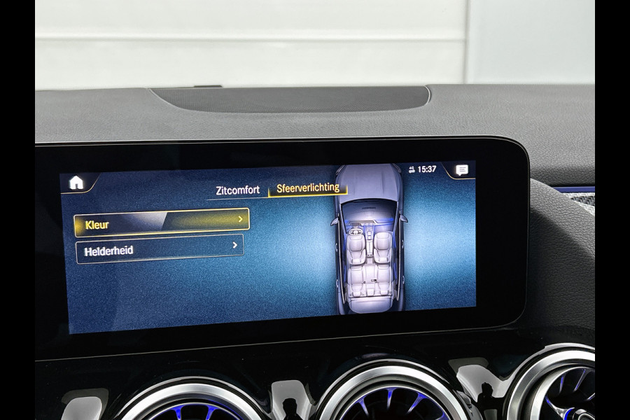 Mercedes-Benz GLA 250 e Business Solution AMG Limited AMG Line | Night Pakket | Panorama Schuif-Kanteldak | Ledkoplampen | Sfeerverlichting | Memory voorstoelen. Inclusief 24 maanden MB Certified garantie voor Europa.