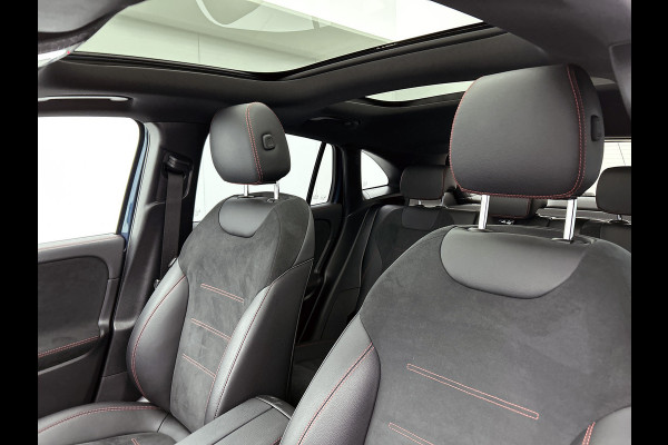 Mercedes-Benz GLA 250 e Business Solution AMG Limited AMG Line | Night Pakket | Panorama Schuif-Kanteldak | Ledkoplampen | Sfeerverlichting | Memory voorstoelen. Inclusief 24 maanden MB Certified garantie voor Europa.