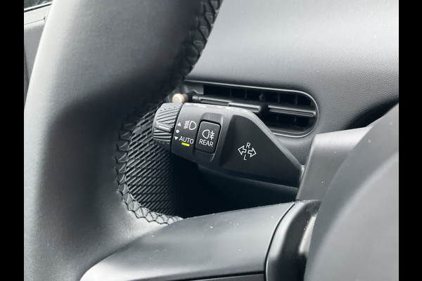 MINI Cooper E Essential 40.7 kWh Carplay DAB Camera Nieuwstaat