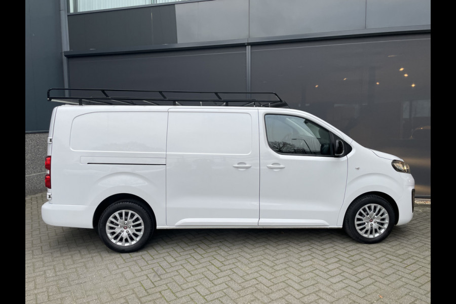 Fiat Scudo 1.5 MultiJet L3H1 2 zitplaatsen rechtsvoor - Cruise control - Parkeersensor achter - Achteruitrijcamera - Apple carplay - Airco - Bluetooth - Elektrische ramen voor - Tussenschot volledig - Zijschuifdeur recht