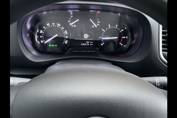 Fiat Scudo 1.5 MultiJet L3H1 2 zitplaatsen rechtsvoor - Cruise control - Parkeersensor achter - Achteruitrijcamera - Apple carplay - Airco - Bluetooth - Elektrische ramen voor - Tussenschot volledig - Zijschuifdeur recht