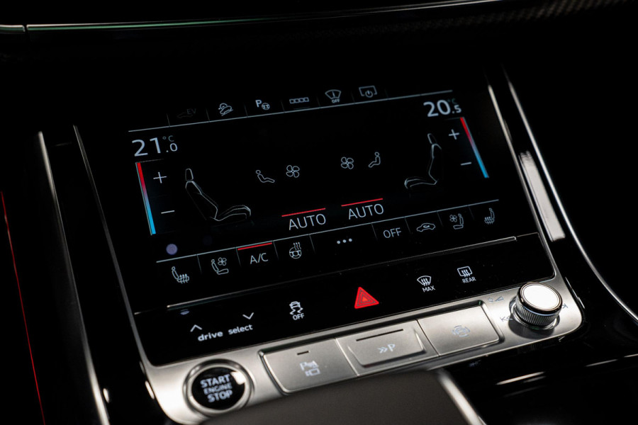 Audi Q8 60 TFSI e quattro Pro Line S Competition *Bang & Olufsen Advanced / AWD-Besturing / Stoelventilatie + Massage / Panorama / Soft-Close / Surround-View / HUD*