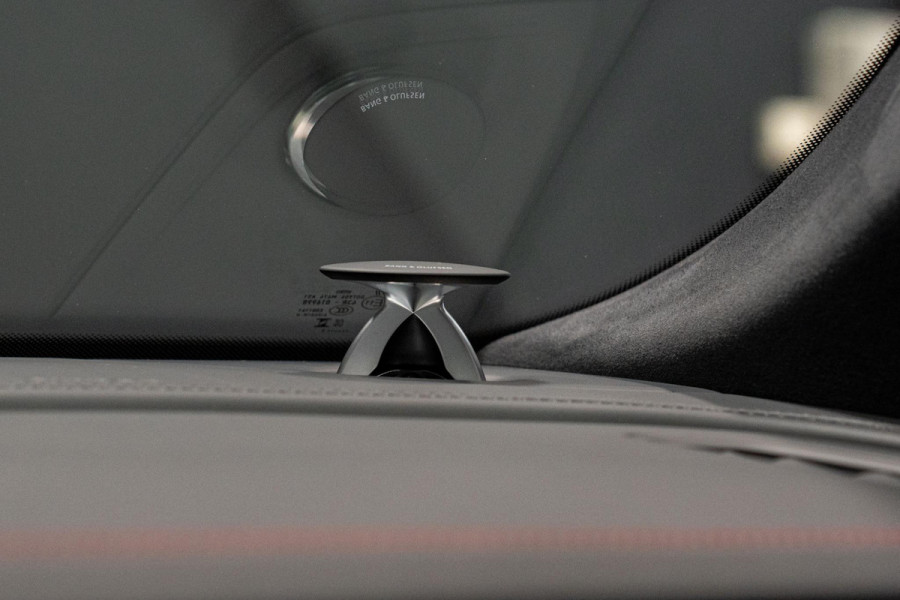 Audi Q8 60 TFSI e quattro Pro Line S Competition *Bang & Olufsen Advanced / AWD-Besturing / Stoelventilatie + Massage / Panorama / Soft-Close / Surround-View / HUD*